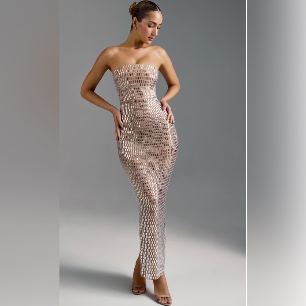Oh Polly Amaya
Embellished Bandeau Maxi Dress in Almond size 6